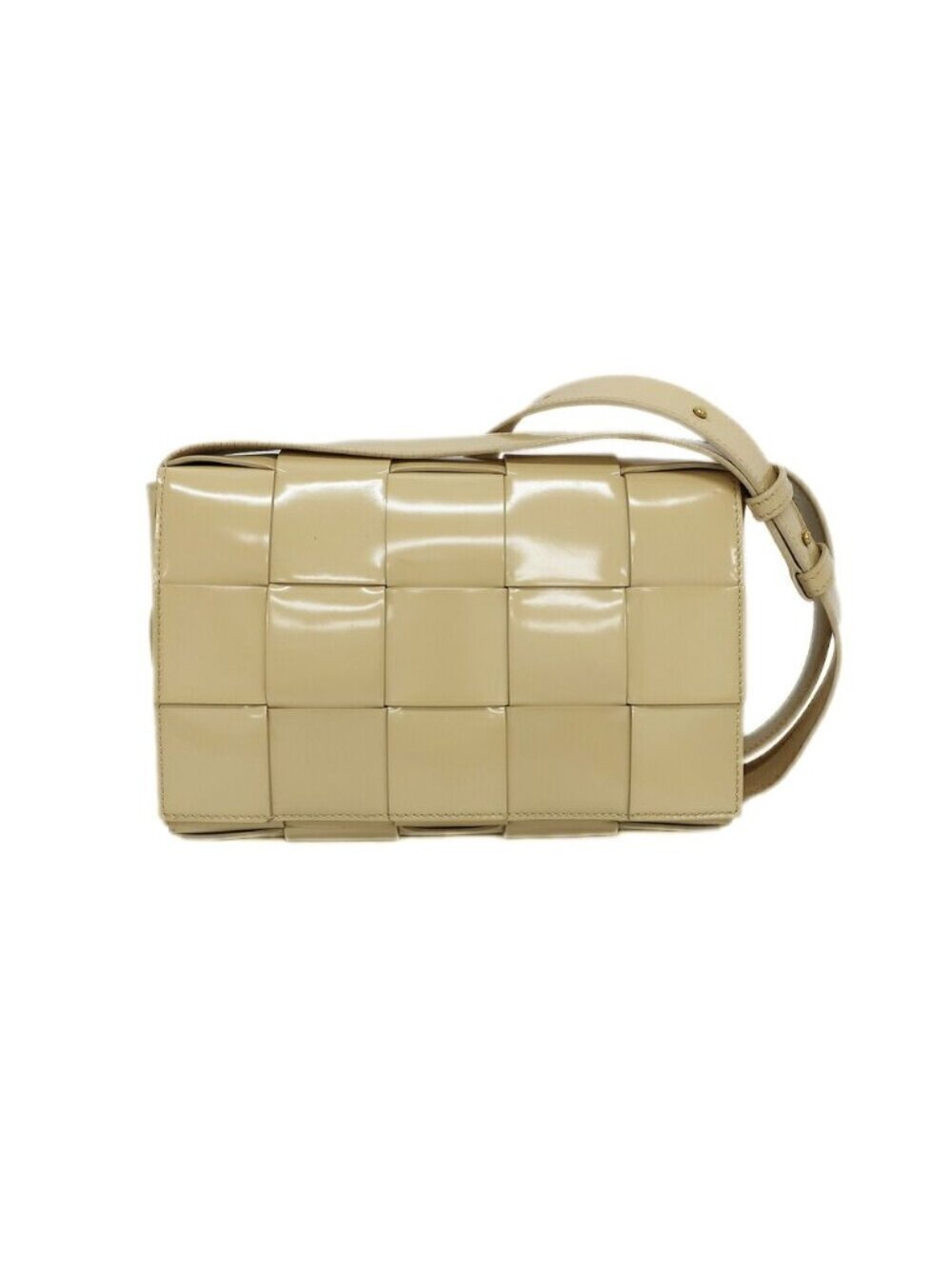 Bottega Veneta Cassette Shoulder Bag Intrecciato Beige Patent Leather